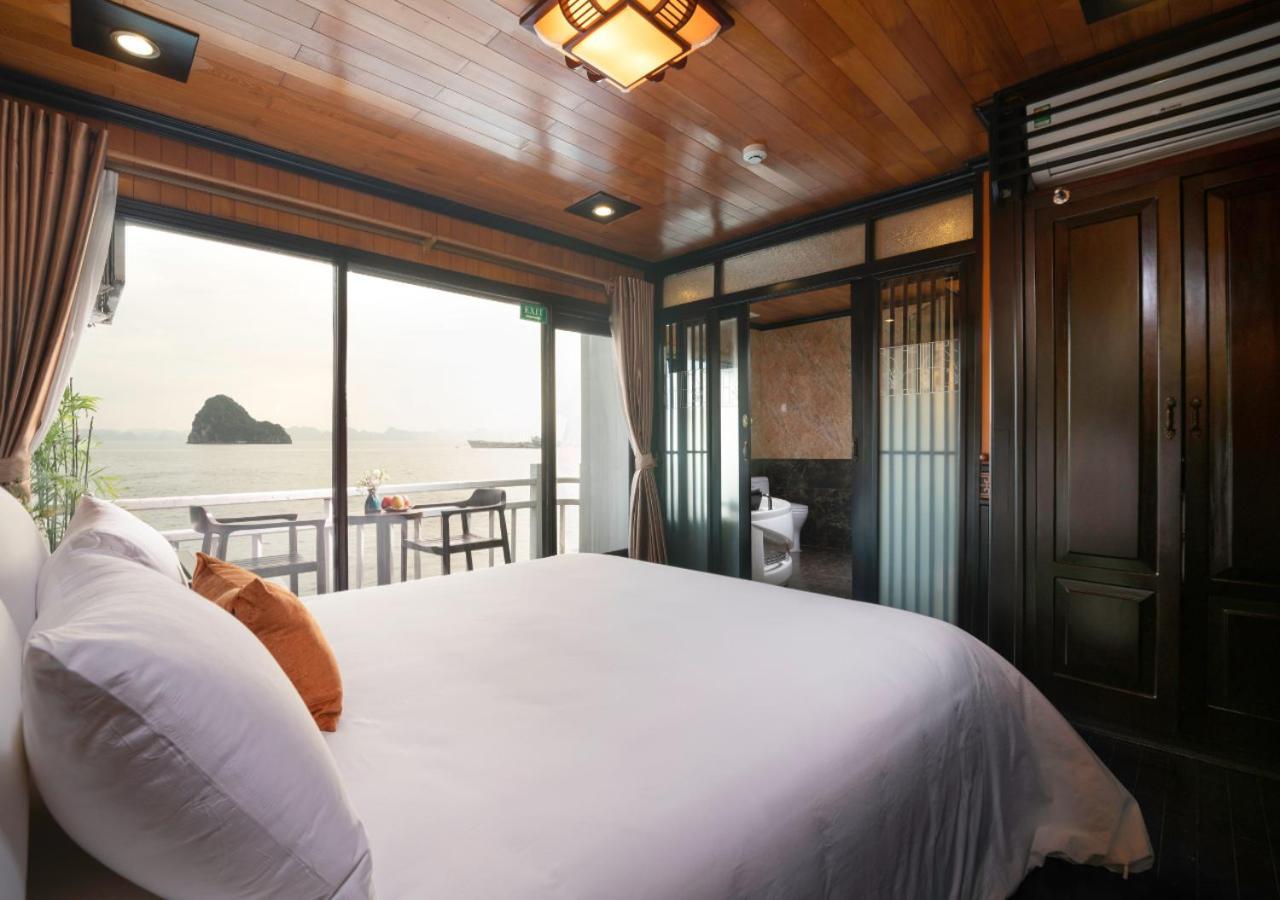 Hotel Arcady Boutique Cruise Ha Long Esterno foto
