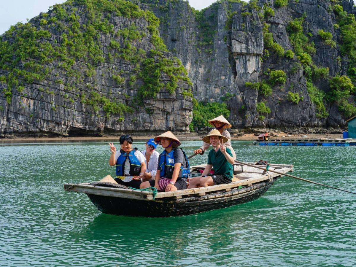 Hotel Arcady Boutique Cruise Ha Long Esterno foto