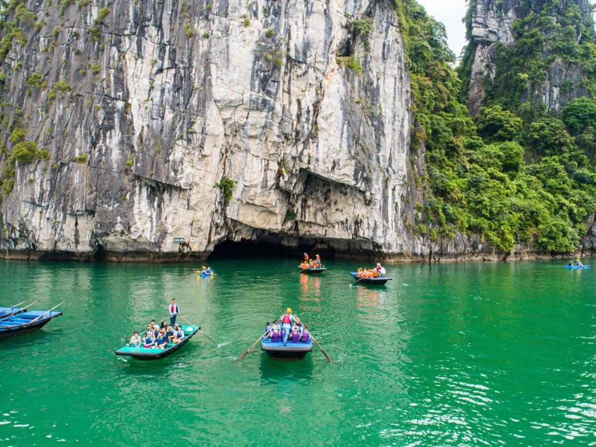 Hotel Arcady Boutique Cruise Ha Long Esterno foto