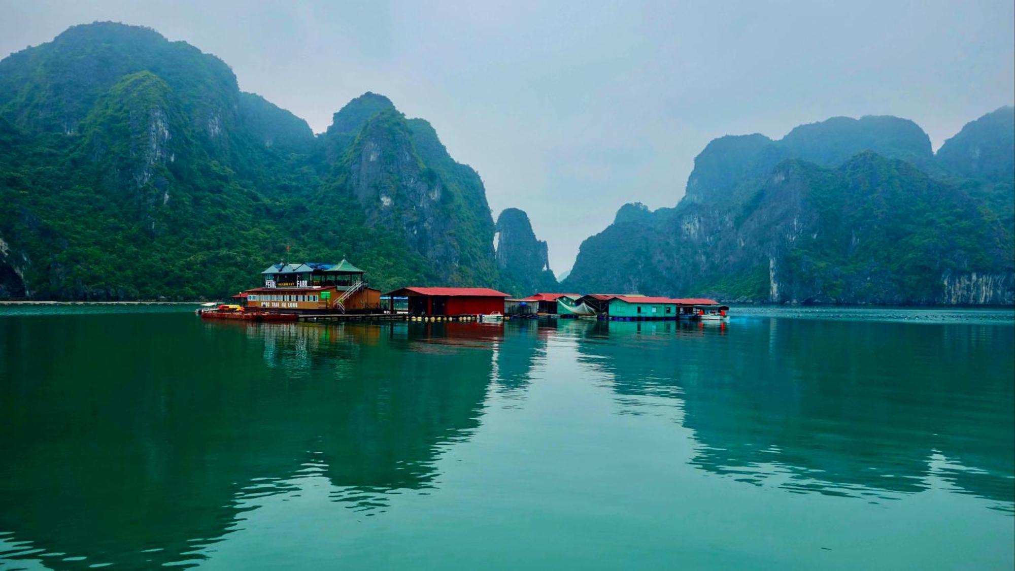 Hotel Arcady Boutique Cruise Ha Long Esterno foto
